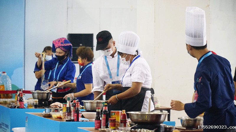 比赛现场。何善权摄