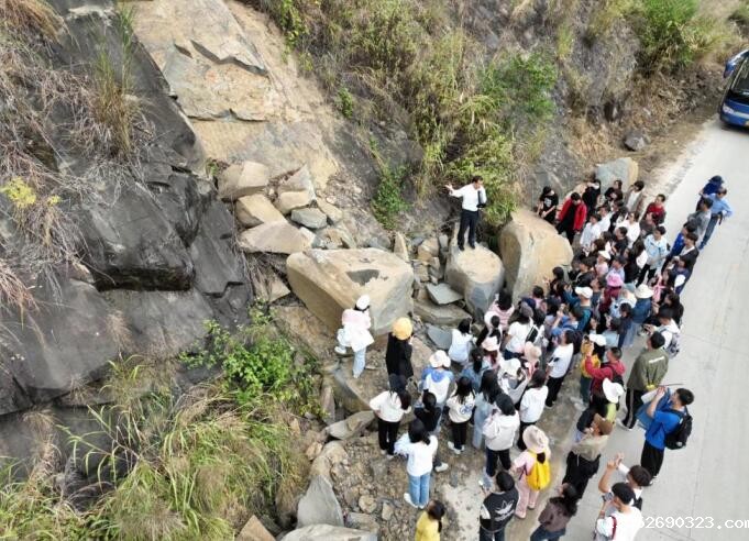 1704440925300445.jpg 6.jpg